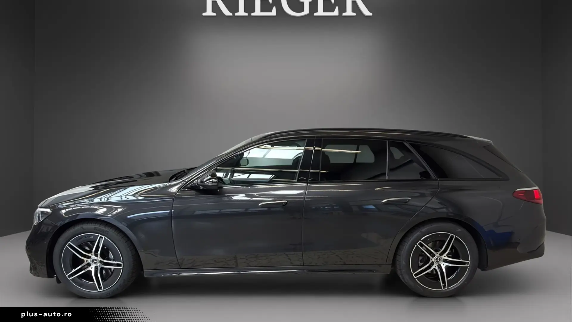 Mercedes-Benz E 200 T 4M AMG Advanced NIGHT Totwinkel 19