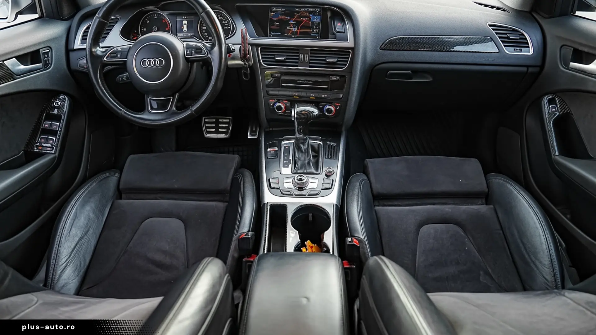 Audi A4 Avant 2.0 TDI DPF clean multitronic Ambiente