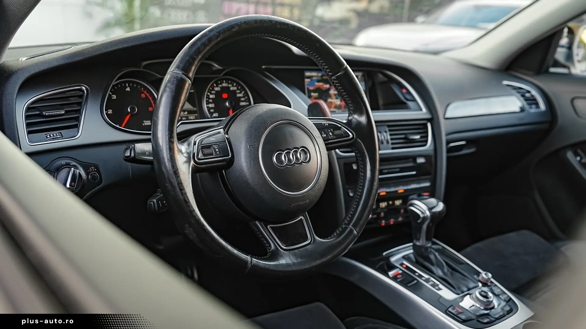 Audi A4 Avant 2.0 TDI DPF clean multitronic Ambiente
