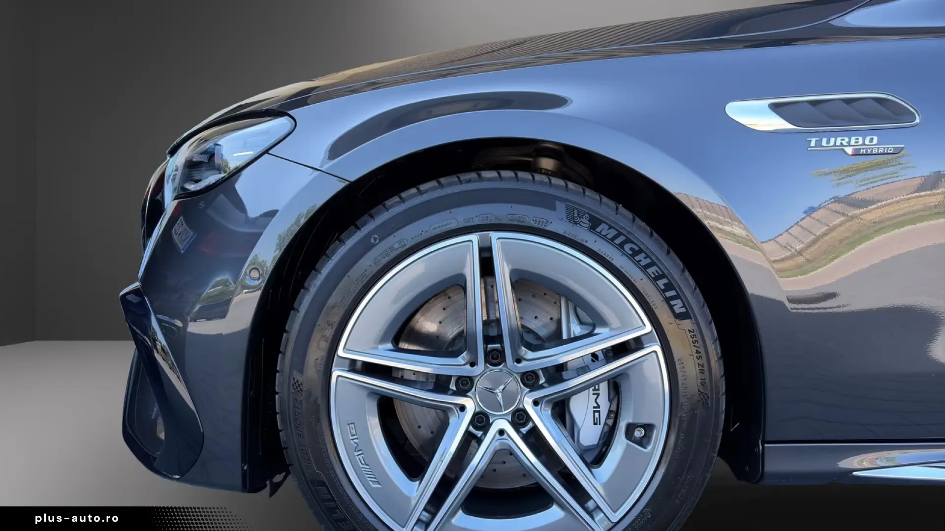Mercedes-Benz E 53 AMG T Hybrid 4M  Superscreen 360