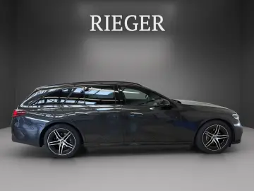 Mercedes-Benz E 220 T d AMG Pano NIGHT Keyles Totwinkel 19