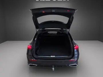 Mercedes-Benz E 220 T d AMG Pano NIGHT Keyles Totwinkel 19