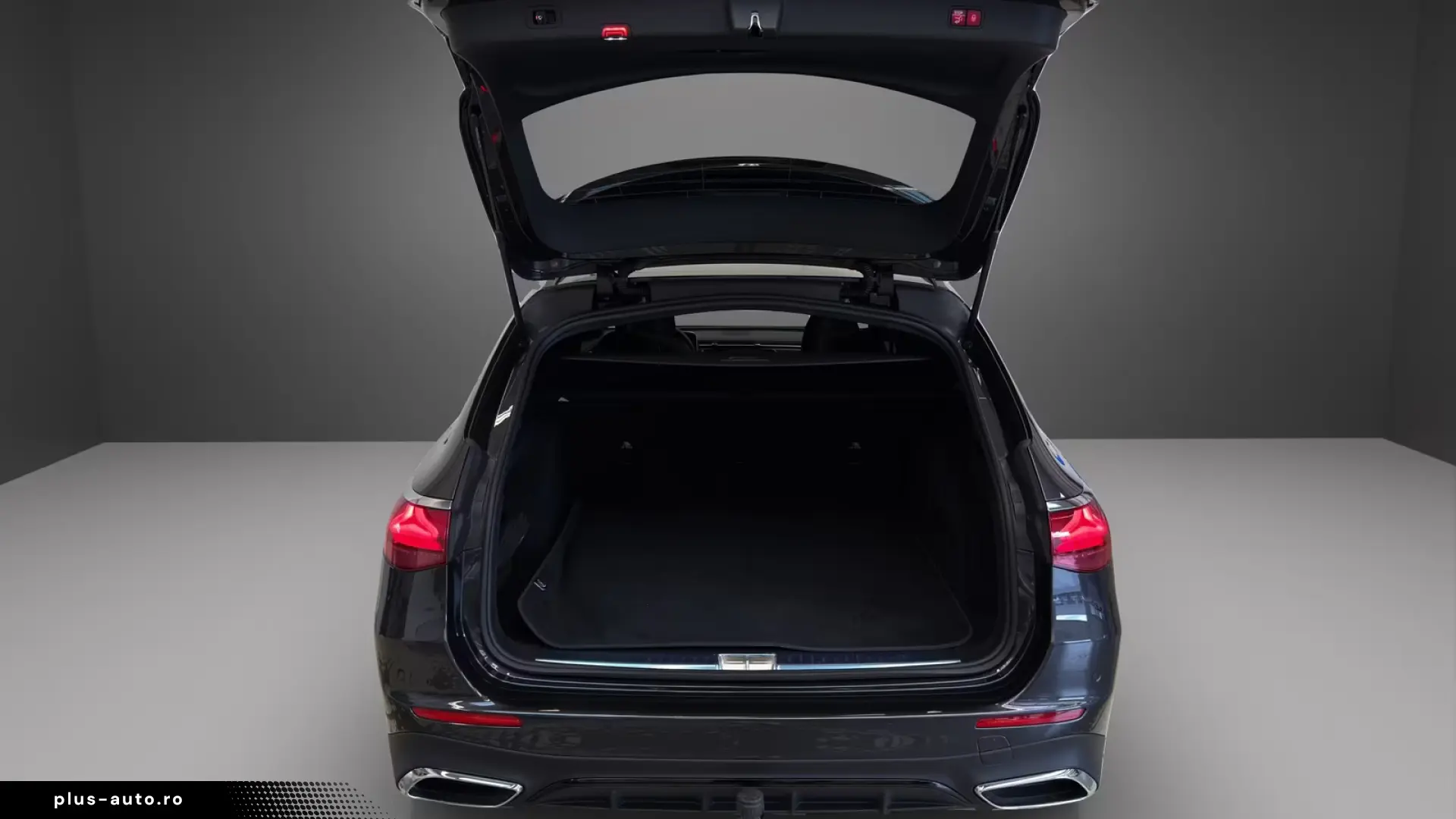 Mercedes-Benz E 220 T d AMG Pano NIGHT Keyles Totwinkel 19