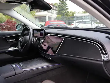 Mercedes-Benz E 300 de 4Matic Avantgarde