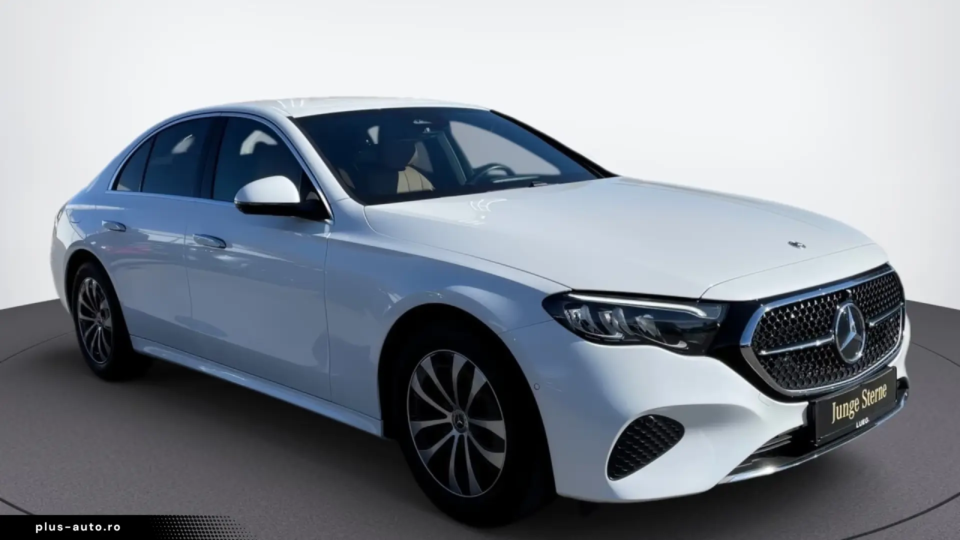 Mercedes-Benz E 220d Superscreen Burmester Ventilation