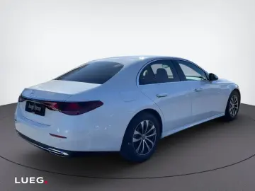 Mercedes-Benz E 220d Superscreen Burmester Ventilation