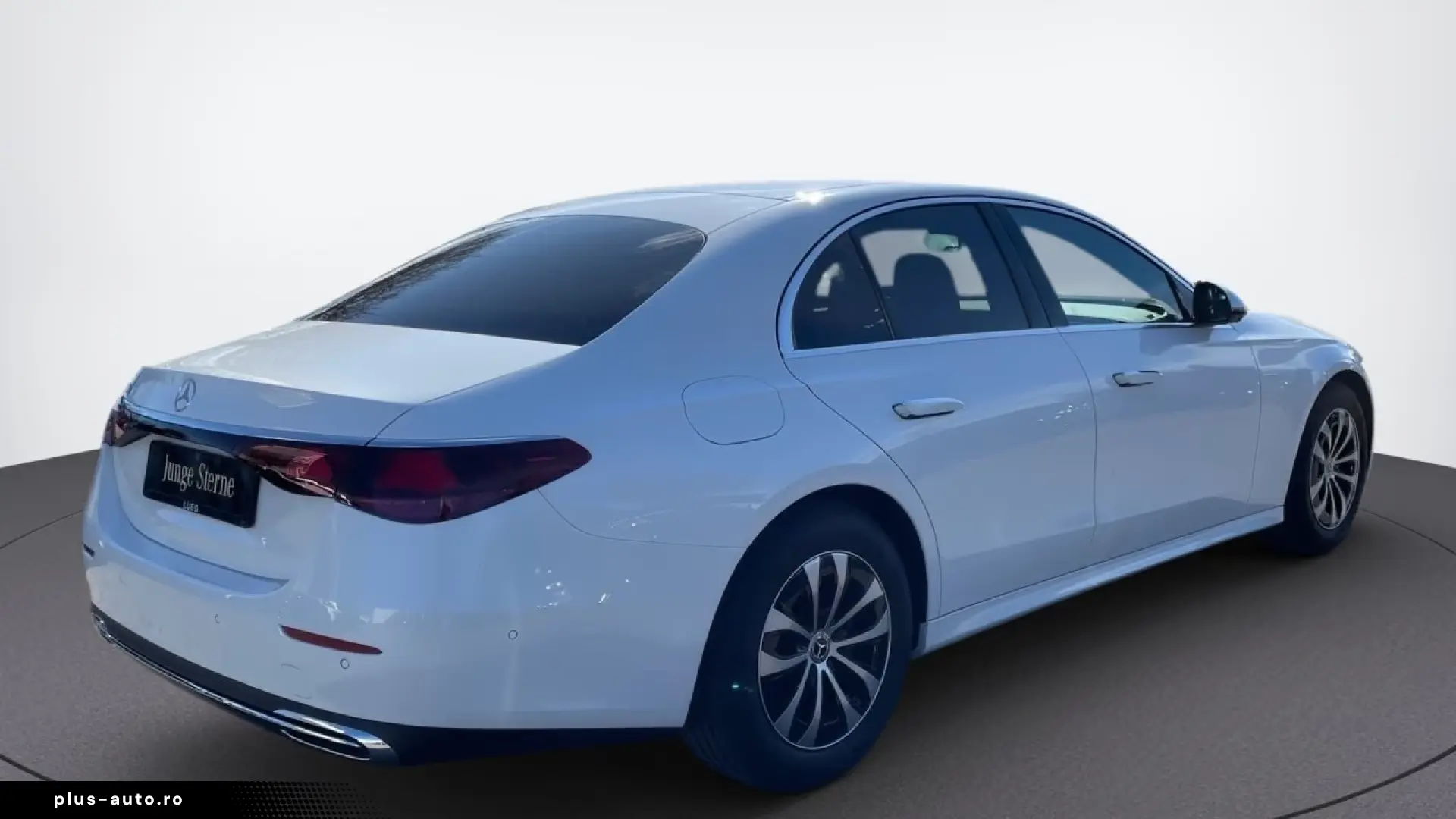 Mercedes-Benz E 220d Superscreen Burmester Ventilation