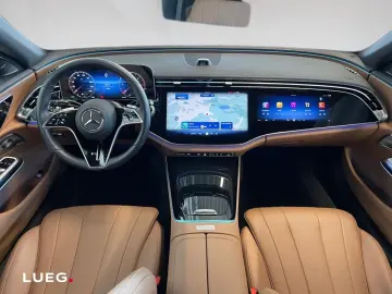 Mercedes-Benz E 220d Superscreen Burmester Ventilation