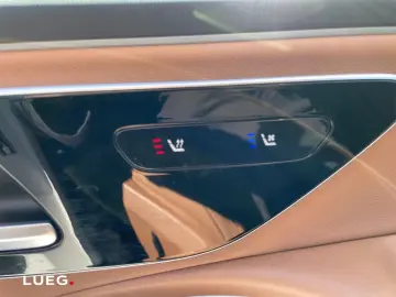 Mercedes-Benz E 220d Superscreen Burmester Ventilation