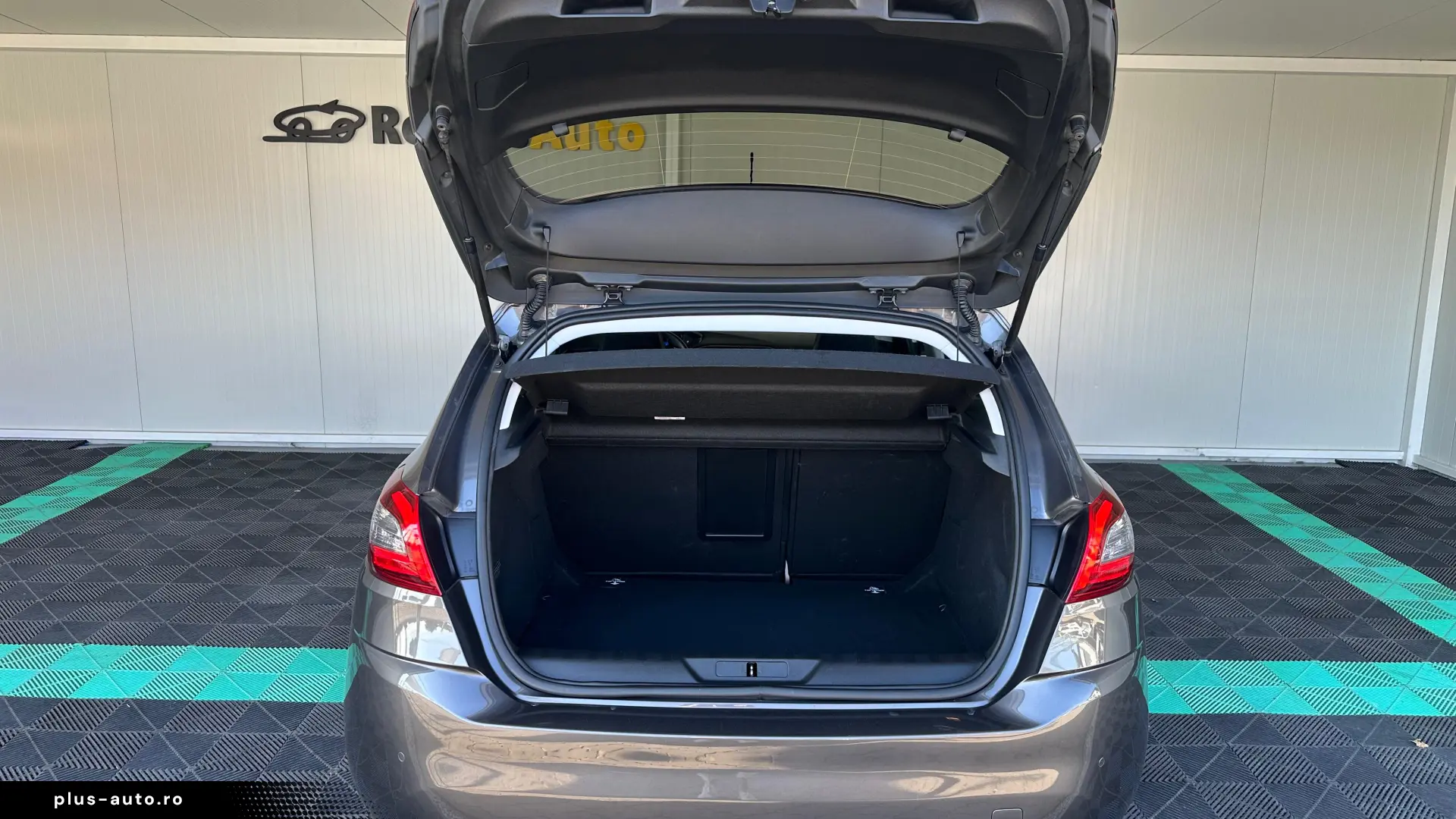 Peugeot 308 1.5 Diesel 130 CP An 2021
