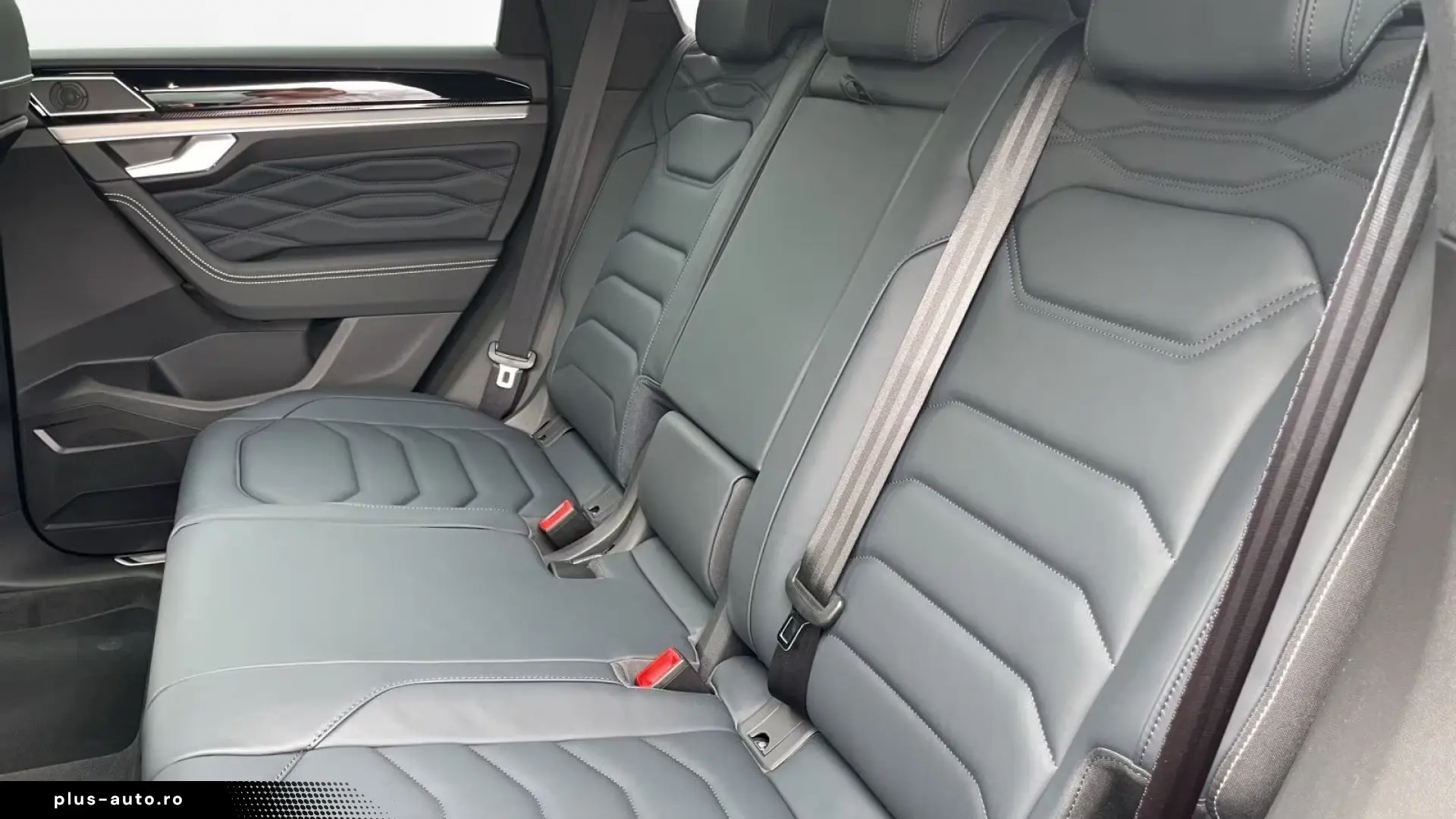 Volkswagen Touareg R-Line  Final Edition  V6 3.0 TDI 286 PS