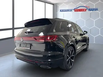Volkswagen Touareg R-Line TDI 4MOTION Final Edition VOLL !