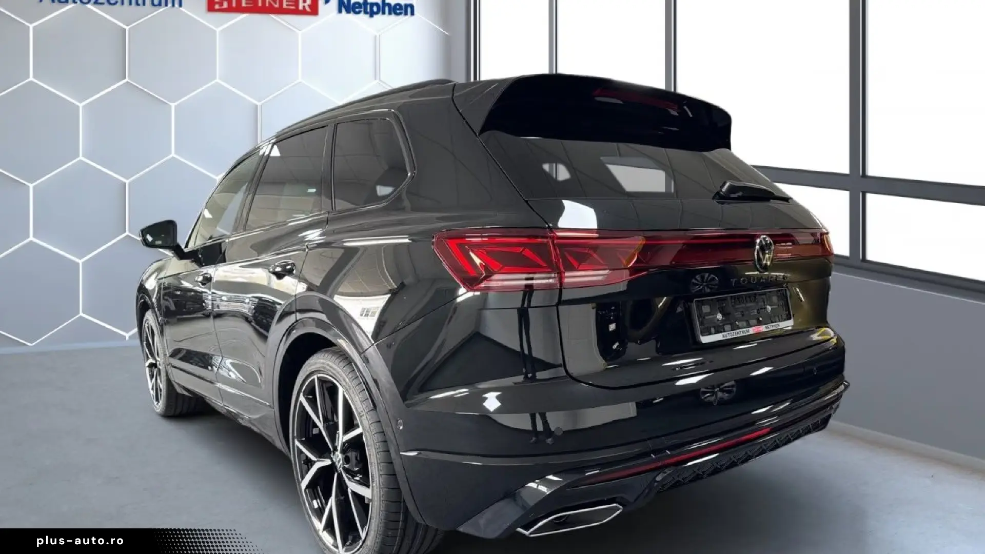 Volkswagen Touareg R-Line TDI 4MOTION Final Edition VOLL !