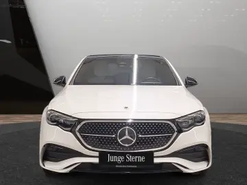 Mercedes-Benz E 220 d AMG Prem. PANO NIGHT 20  360
