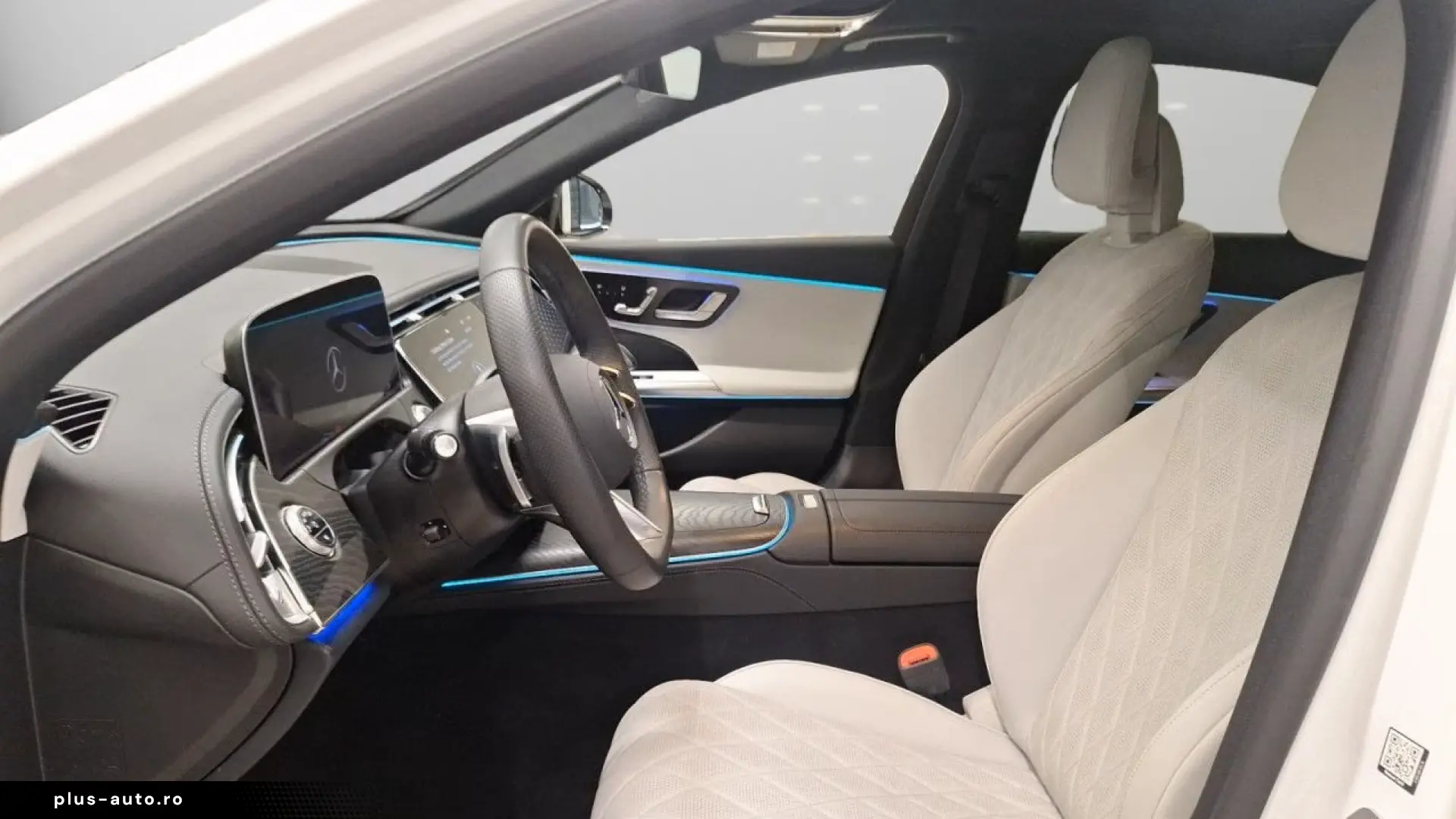 Mercedes-Benz E 220 d AMG Prem. PANO NIGHT 20  360