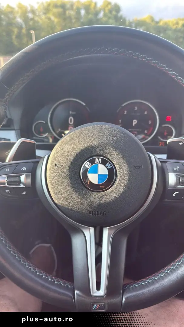 BMW M550