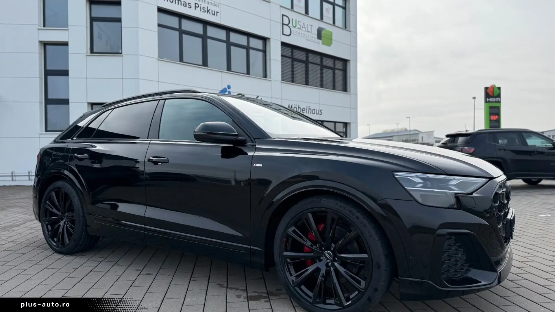 Audi Q8 TDI  STANDHEIZUNG AHK PANO HUD B&O