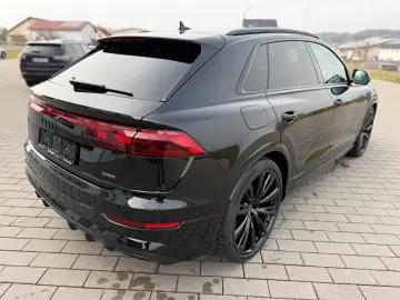 Audi Q8 TDI  STANDHEIZUNG AHK PANO HUD B&O