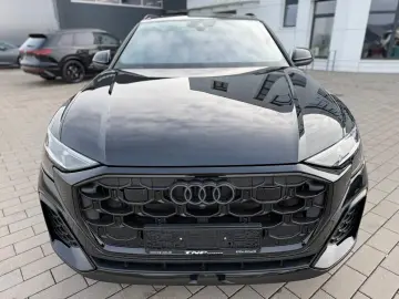 Audi Q8 TDI  STANDHEIZUNG AHK PANO HUD B&O