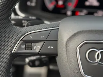 Audi Q8 TDI  STANDHEIZUNG AHK PANO HUD B&O