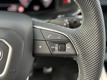 Audi Q8 TDI  STANDHEIZUNG AHK PANO HUD B&O