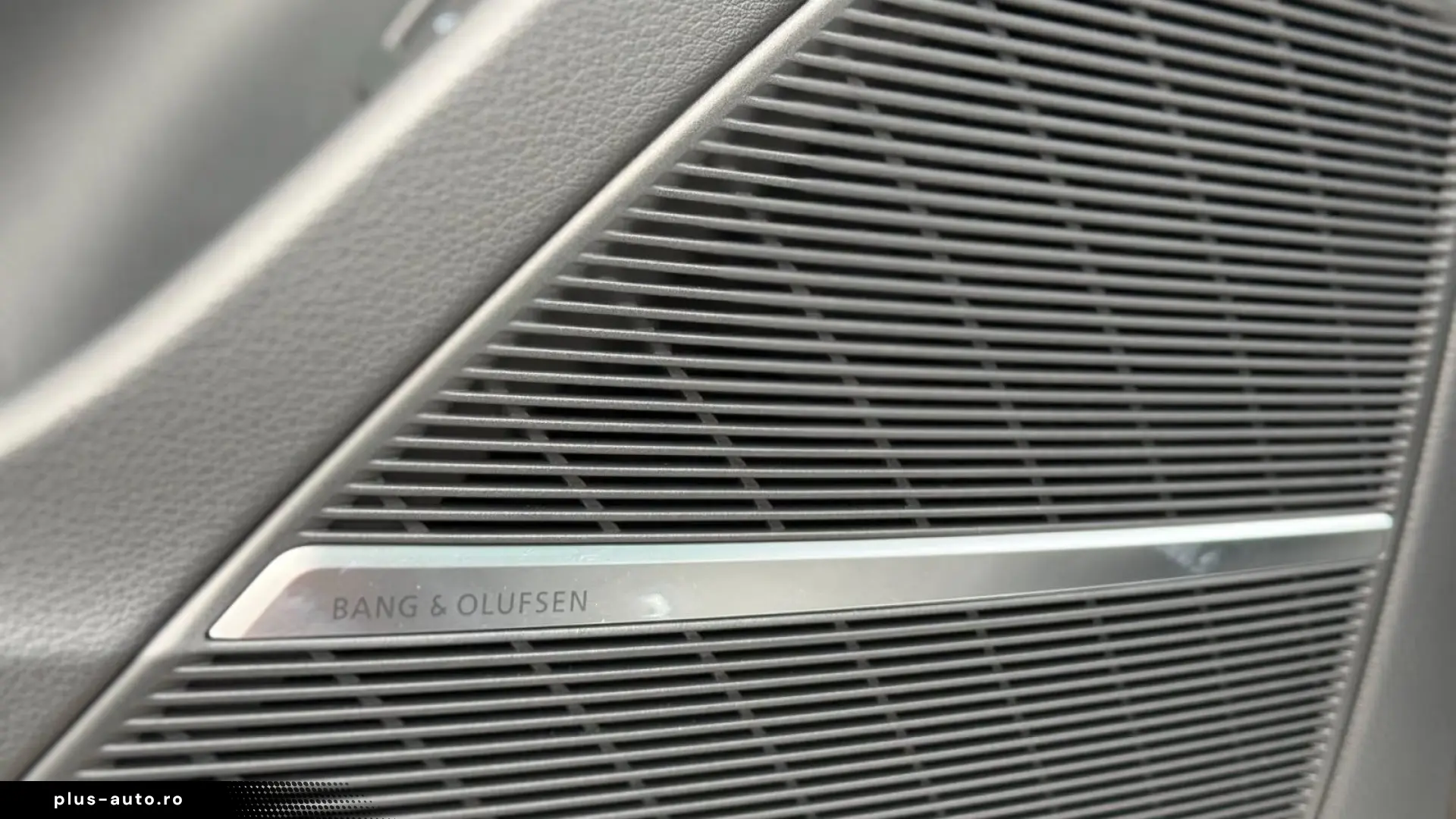 Audi Q8 TDI  STANDHEIZUNG AHK PANO HUD B&O