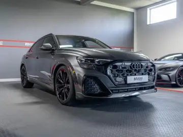 Audi Q8 50 TDI quattro S-Line AHK PANO STHZ B&O GV5