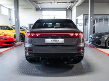 Audi Q8 50 TDI quattro S-Line AHK PANO STHZ B&O GV5
