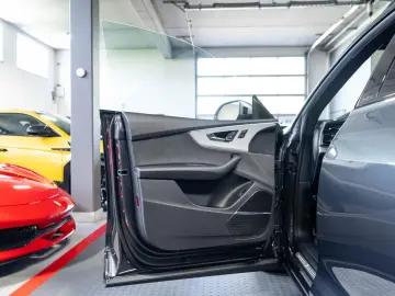 Audi Q8 50 TDI quattro S-Line AHK PANO STHZ B&O GV5