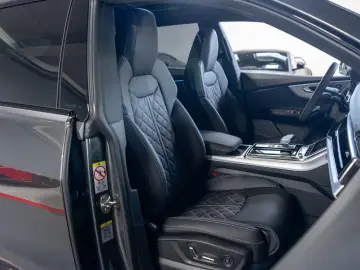Audi Q8 50 TDI quattro S-Line AHK PANO STHZ B&O GV5
