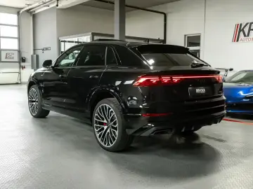 Audi Q8 50 TDI quattro S-line AHK B&O HUD PANO STHZ