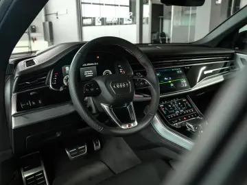 Audi Q8 50 TDI quattro S-line AHK B&O HUD PANO STHZ