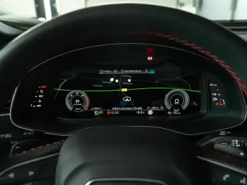 Audi Q8 50 TDI quattro S-line AHK B&O HUD PANO STHZ