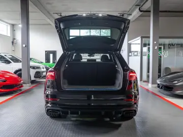 Audi Q8 3.0 TDI quattro LASER AHK SHZ PANO B&O STHZ