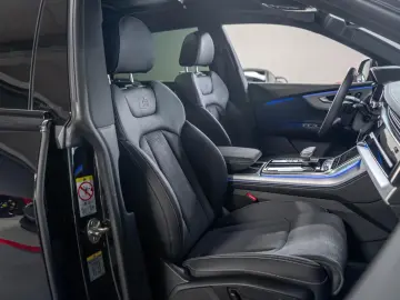 Audi Q8 3.0 TDI quattro LASER AHK SHZ PANO B&O STHZ