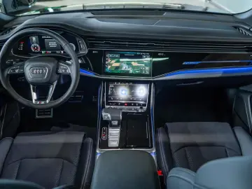 Audi Q8 3.0 TDI quattro LASER AHK SHZ PANO B&O STHZ