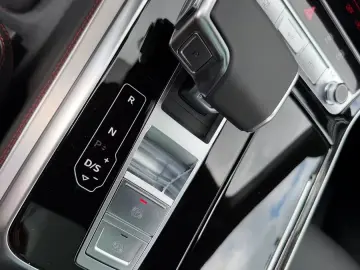 Audi Q8 3.0 V6 24V TDI
