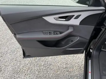 Audi Q8 3.0 V6 24V TDI