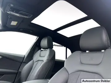 Audi Q8 Hybrid S-line business 290kW AHK ACC Pano 22