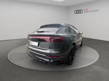 Audi Q8 SUV TFSI e qu. 360 kW AHK HuD Pano B&O Matrix