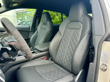 Audi Q8 TDI qu S LINE EXCLUSIVE AHK STANDHZ B&O HuD