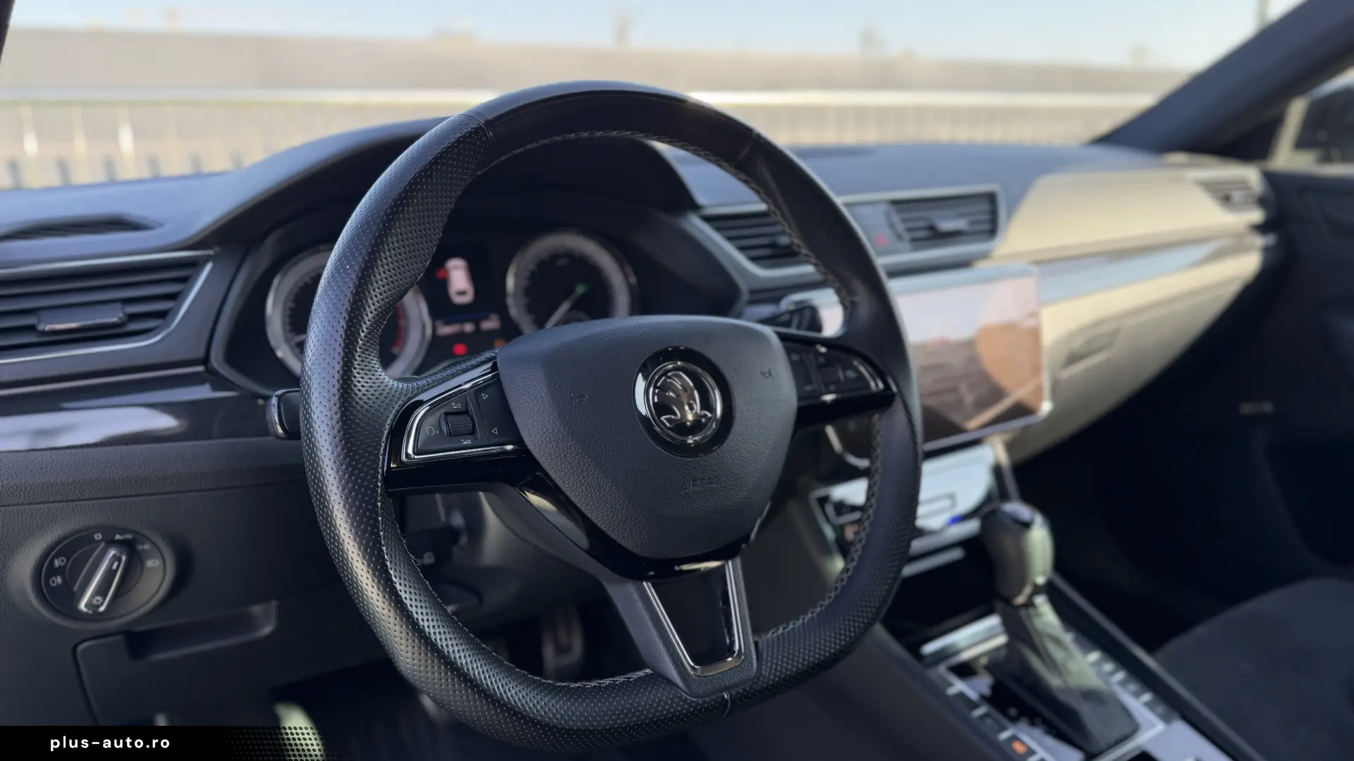 Skoda Superb Sportline 2.0 TSI 4x4 272CP