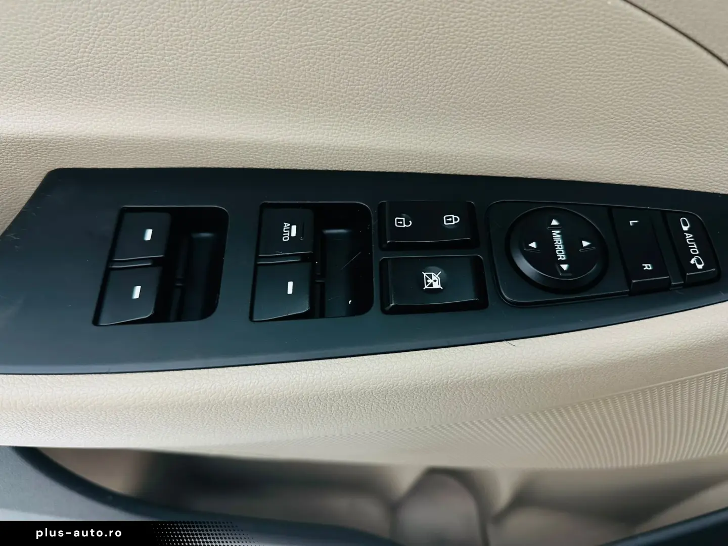 HYUNDAI TUCSON 2016 1.6D E6 Garantie 12 Luni Rate Avans 0 Do