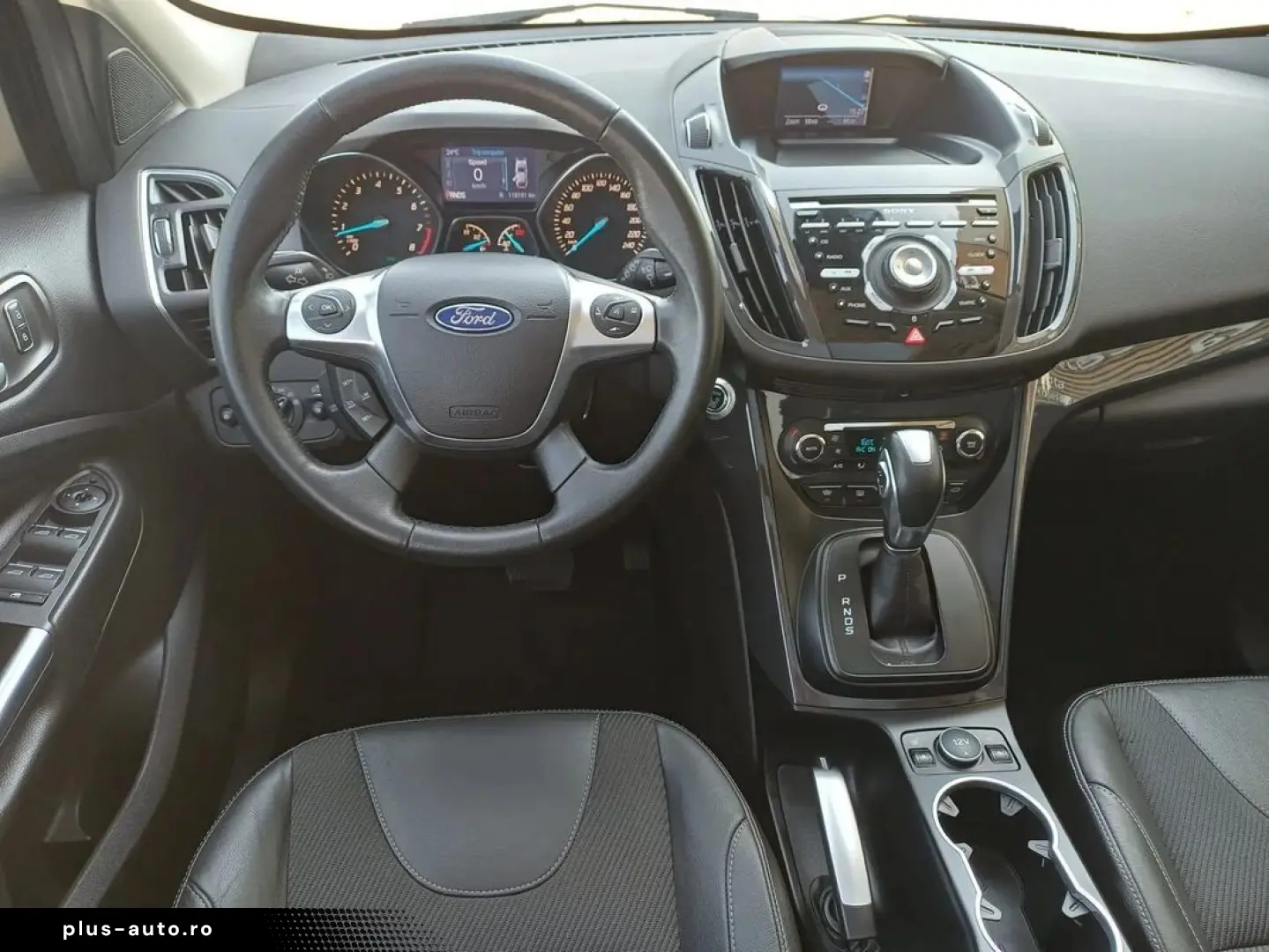 Ford Kuga 1.5 benzina 182 Cp At 4WD Titanium