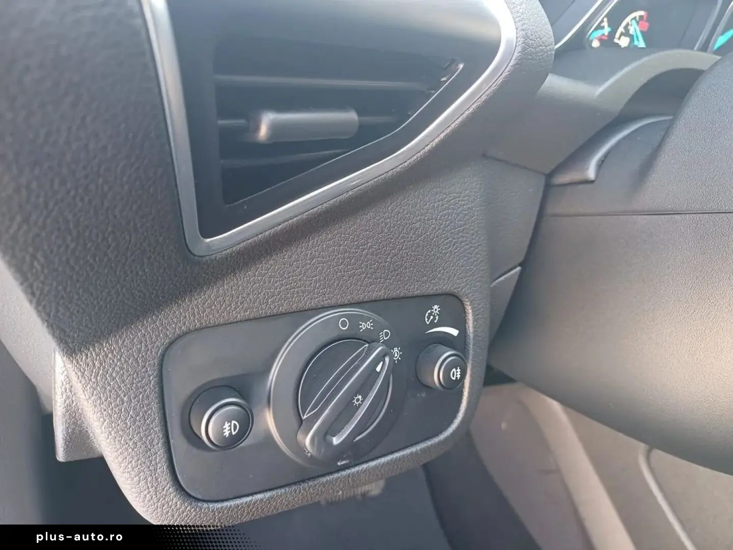 Ford Kuga 1.5 benzina 182 Cp At 4WD Titanium