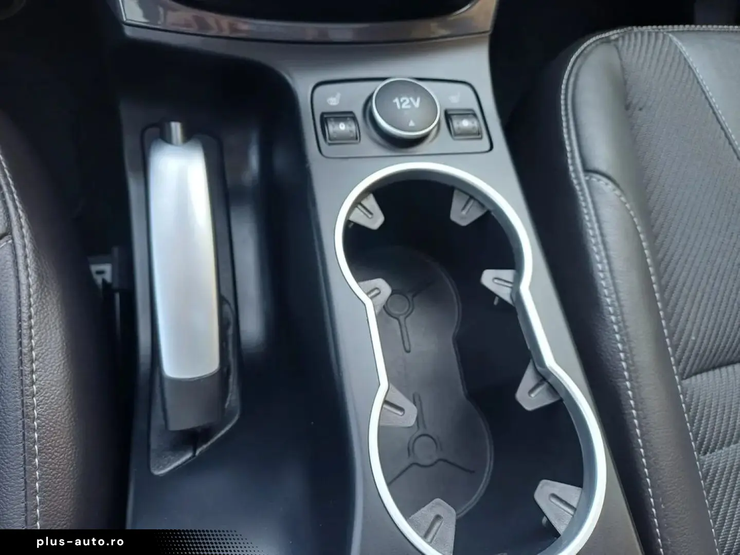 Ford Kuga 1.5 benzina 182 Cp At 4WD Titanium