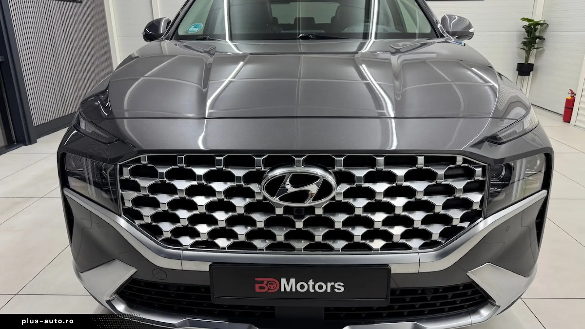 Hyundai SantaFe Plug-in hybrid 4WD 265 CP Luxury