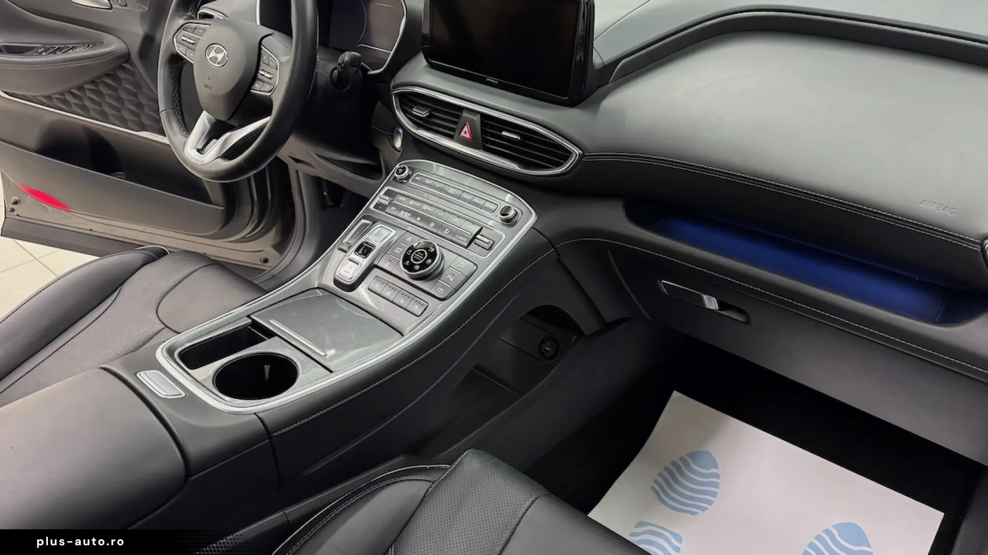 Hyundai SantaFe Plug-in hybrid 4WD 265 CP Luxury
