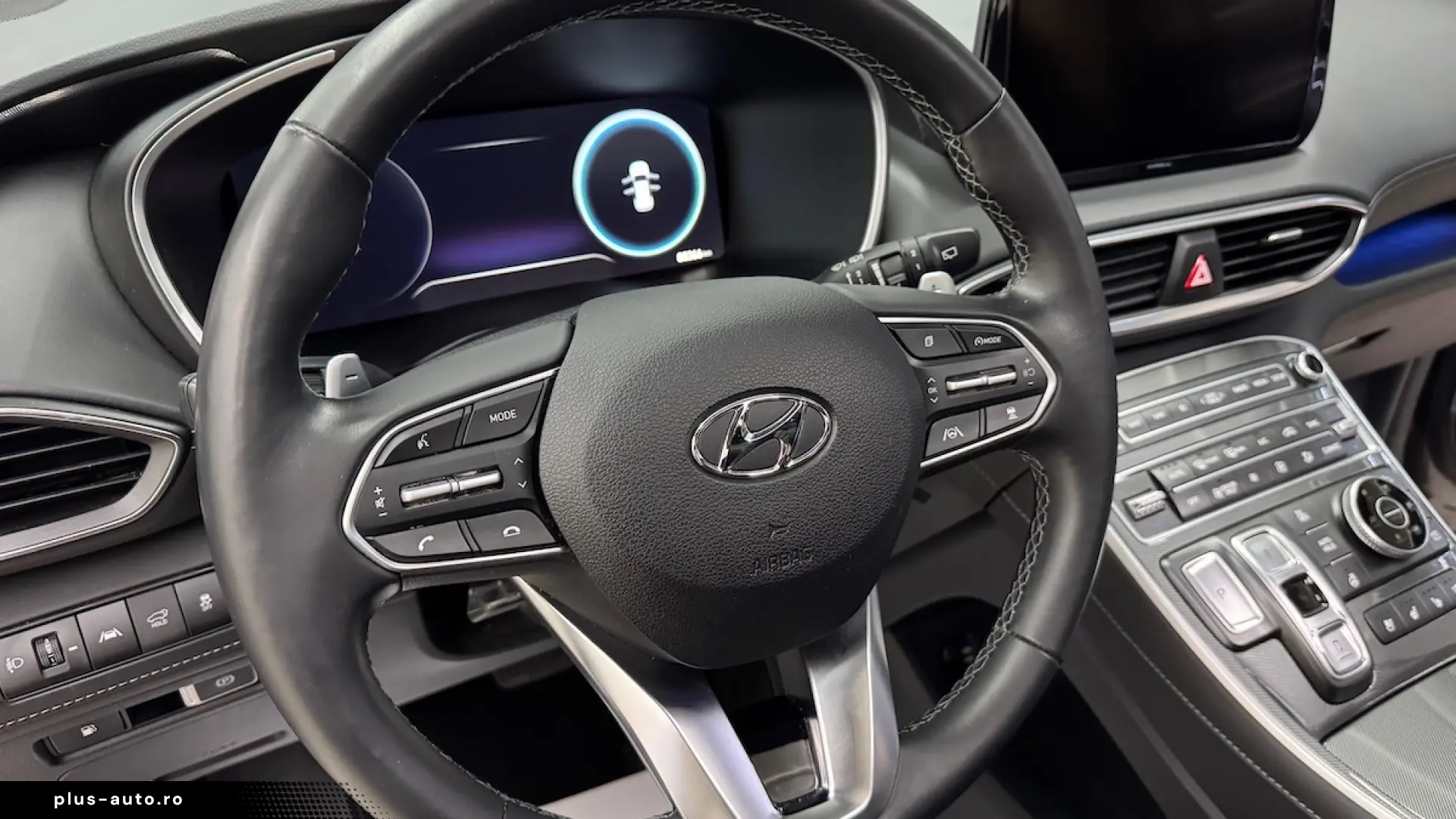 Hyundai SantaFe Plug-in hybrid 4WD 265 CP Luxury