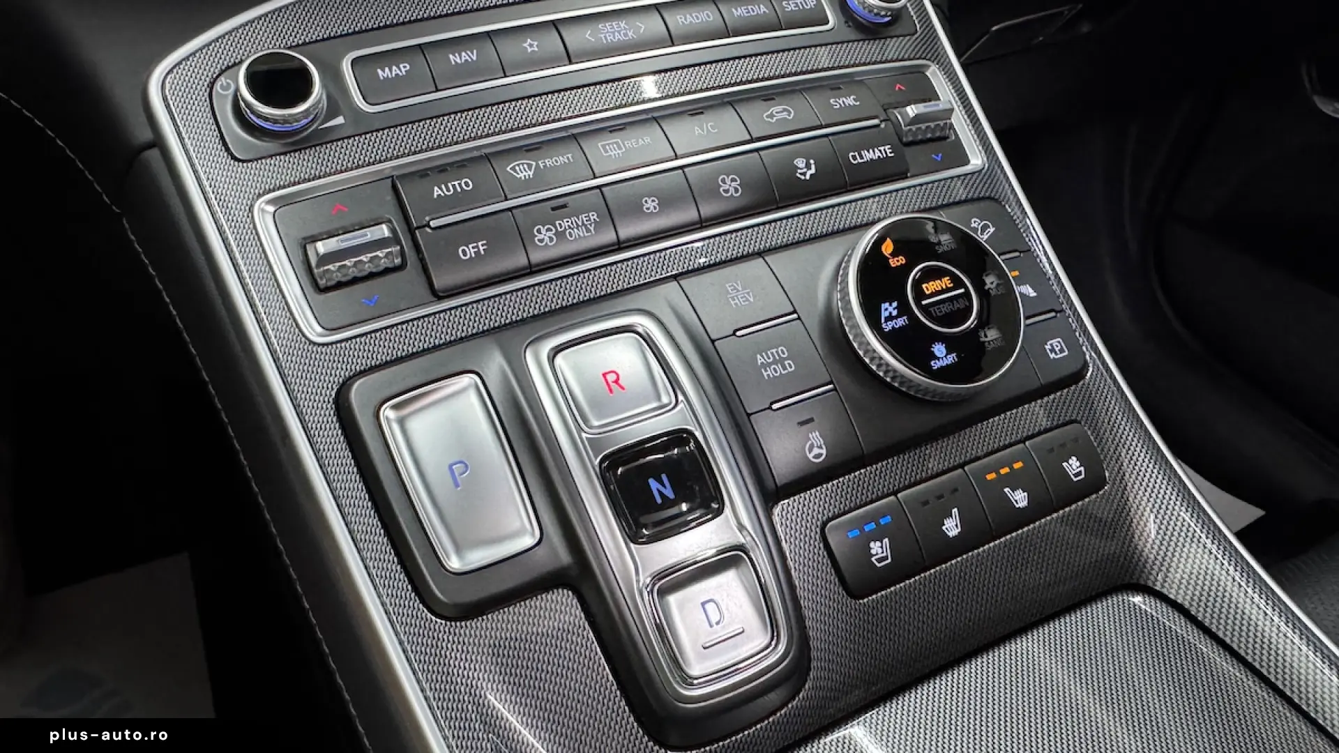 Hyundai SantaFe Plug-in hybrid 4WD 265 CP Luxury